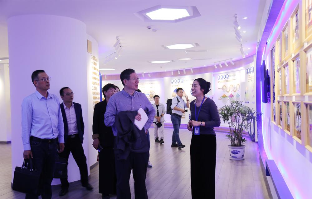 918²©ÌìÌÃ(ÖйúÇø)Æì½¢Ìü